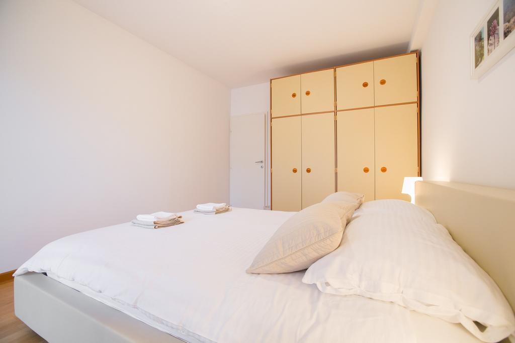 Apartman Kris ซาเกร็บ ภายนอก รูปภาพ